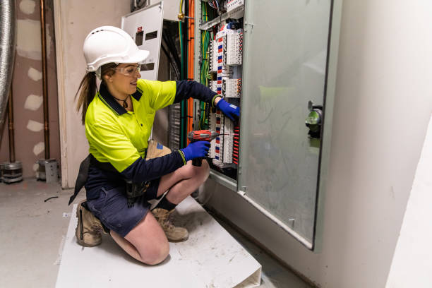 Best Electrical Outlet Repair  in Jonesville, MI